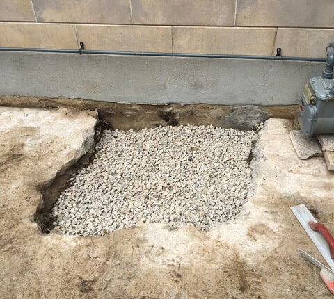 Foundation filled in with gravel